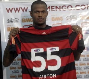 Airton segue sem saber o que é tomar gol quando está em campo
