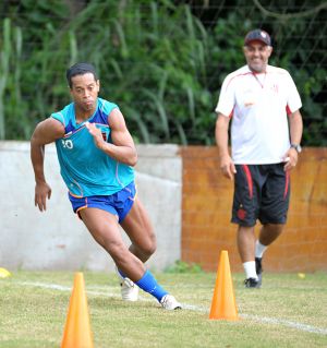 Calor, suor e disposição no treino na manhã deste domingo