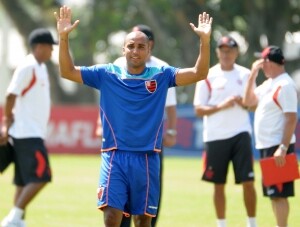 Deivid quer dar a volta por cima contra o Boavista