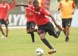 Renato Abreu comemora ano de superação pessoal