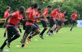 Elenco rubro-negro se reapresenta no CT