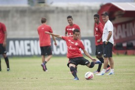 Rafinha afirma que se adaptará às marcações mais duras