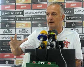 Dorival Júnior acredita em reação e classificação