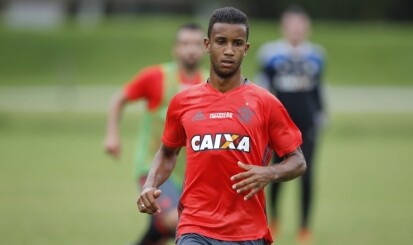 Jorge prevê "Flamengo ainda mais competitivo"