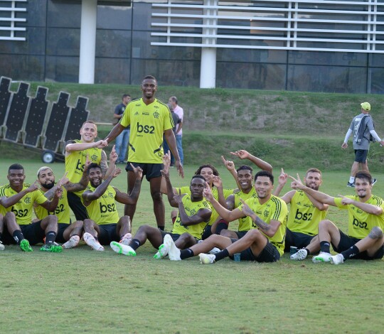Na despedida de Juan, Flamengo enfrenta o Cruzeiro em jogo do Brasileirão