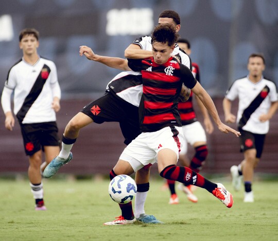 Fla é derrotado na partida de ida das semifinais da Copa do Brasil Sub-17