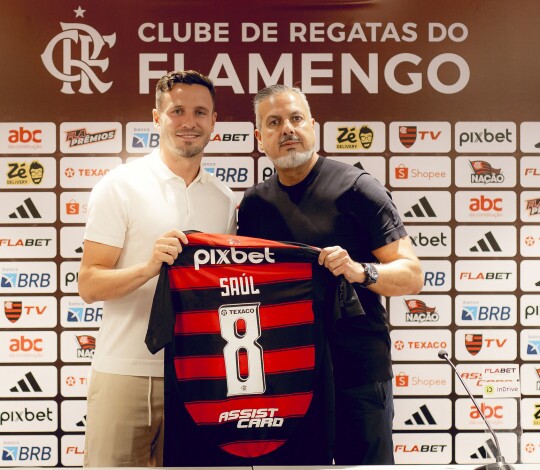 Saúl Ñíguez é apresentado no Ninho do Urubu e afirma: “Estou aqui porque quero estar aqui!”
