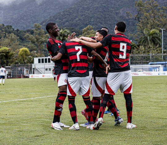Fla goleia por 5x1 o Maricá na estreia da Copa Rio Sub-15
