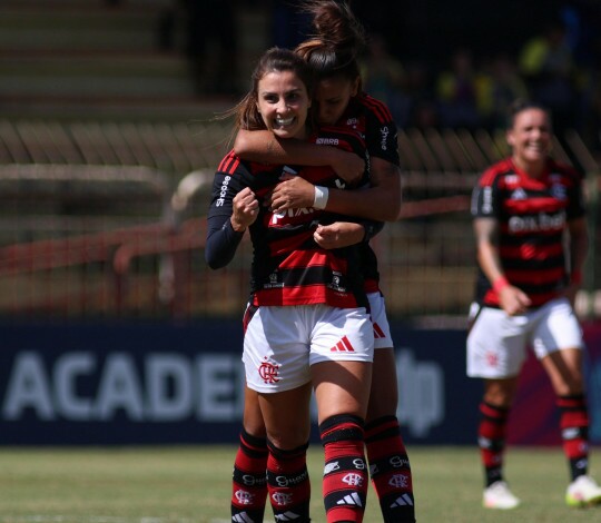 Flamengo vence o Palmeiras por 3 a 2 no jogo de ida das quartas do Brasileirão Feminino