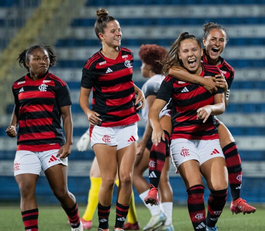 Mengão vence o Corinthians por 1 a 0 no jogo de ida da semifinal do Brasileirão Feminino Sub-20
