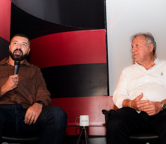 Museu Flamengo celebra dois anos com presença de Zico e Olivinha