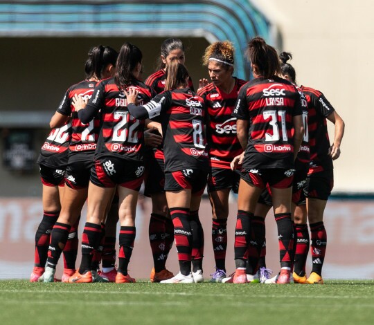 Fim de Rumo no Brasileirão Feminino: Flamengo Despede-se Após Derrota para o Palmeiras