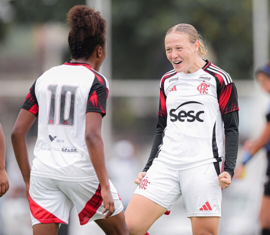 Flamengo vence o Vasco por 3 a 0 no jogo de ida da semifinal do Carioca Feminino Sub-20