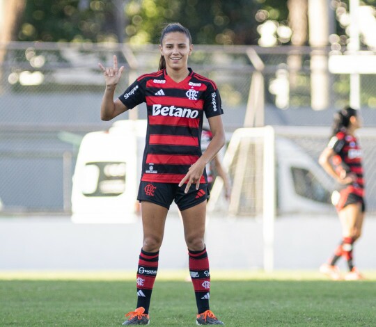 Flamengo goleia o Pérolas Negras por 4 a 0 no Carioca Feminino