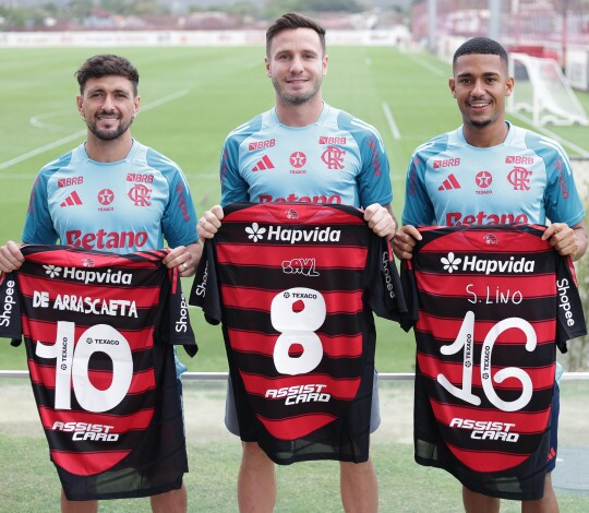 Manto Rubro-Negro: Flamengo veste homenagem especial no Dia das Crianças contra o Botafogo