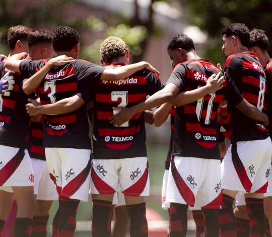 Com objetivo de tirar desvantagem de dois gols, Fla enfrenta o Atlético-MG na Copa do Brasil Sub-20