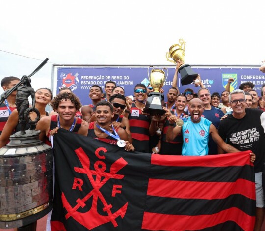 É CAMPEÃO! Flamengo vence sexta regata e conquista o Estadual de Remo de forma invicta