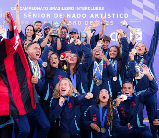 Flamengo é pentacampeão brasileiro Sênior de Nado Artístico no Parque Aquático Maria Lenk