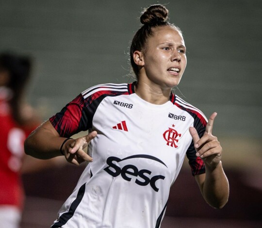 De virada, Flamengo vence o Internacional e está na sua segunda final de Copinha Feminina