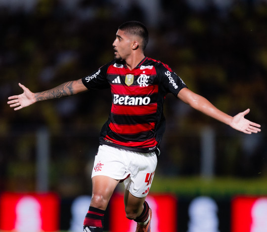 Fla estreia no Carioca somente com jogadores formados na base