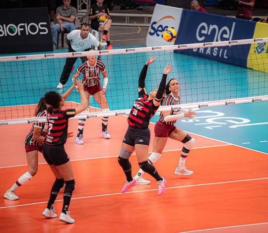 Sesc RJ Flamengo é superado pelo Fluminense no tie-break