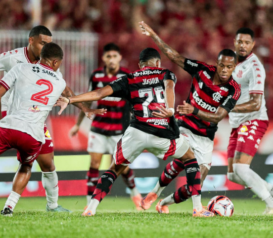 Com os Garotos do Ninho em campo, Flamengo é derrotado pelo Bangu em Moça Bonita