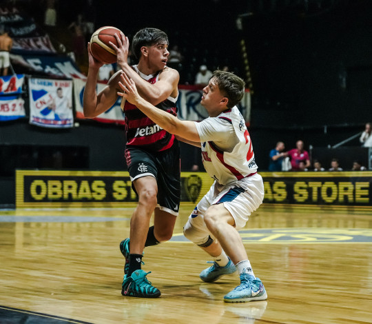 Na Argentina, Flamengo é superado pelo Nacional (URU) pela Champions League Americas