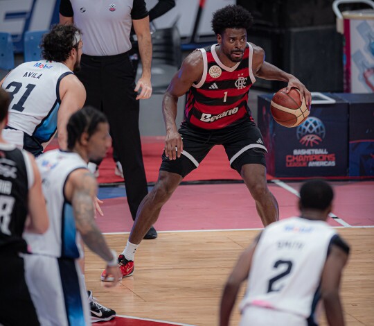 Com final eletrizante, FlaBasquete vence o Astros e abre vantagem nas quartas de final da BCLA