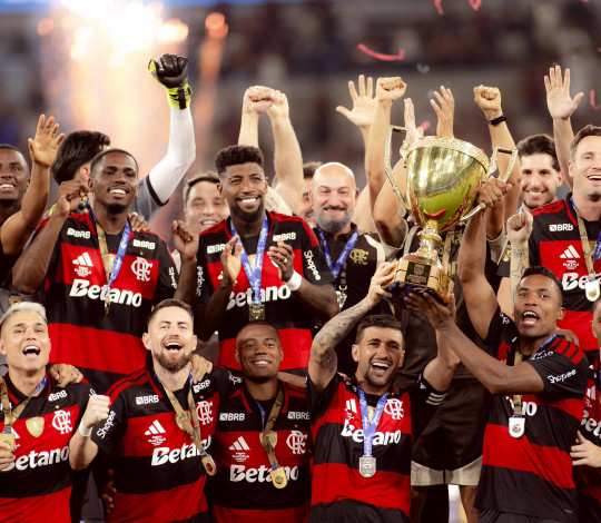 Flamengo vence o Fluminense nos pênaltis e conquista seu 40º título do Campeonato Carioca