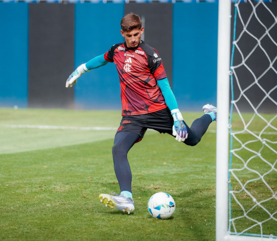 Léo Nannetti treinará na seleção brasileira de Carlo Ancelotti