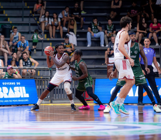 Em jogo decidido nos detalhes, Flamengo é derrotado pelo União Corinthians fora de casa pelo NBB