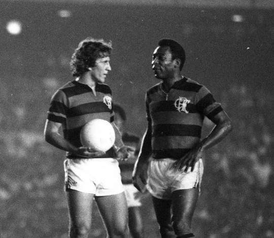 Quando Pelé vestiu o Manto Sagrado Rubro-Negro