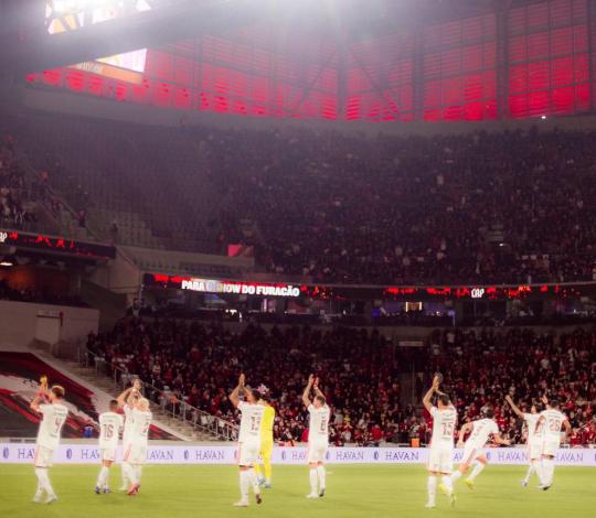 Flamengo fecha primeira parte do Brasileirão com 100% de presença como visitante