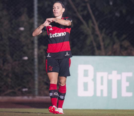 Flamengo vence o Internacional fora de casa e entra no G4 do Brasileirão Feminino