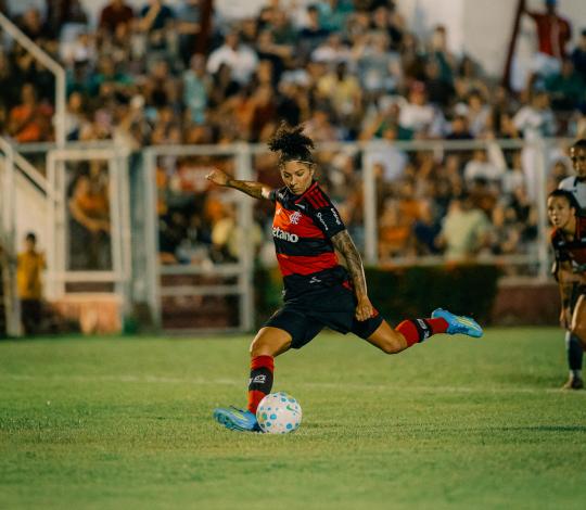 Flamengo vence a Liga Sanjoanense/Piripiri por 2 a 0 e avança de fase na Copa do Brasil Feminina