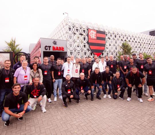 Pontapé inicial da Flamengo Academy muda a rotina do Ninho do Urubu