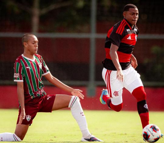 Flamengo empata jogo de ida das semifinais do Carioca Sub-17