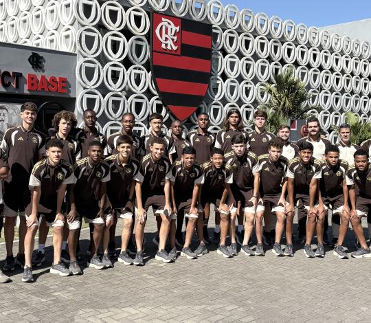 Flamengo embarca para disputar a fase final da Copa do Brasil Sub-15, em Teresópolis