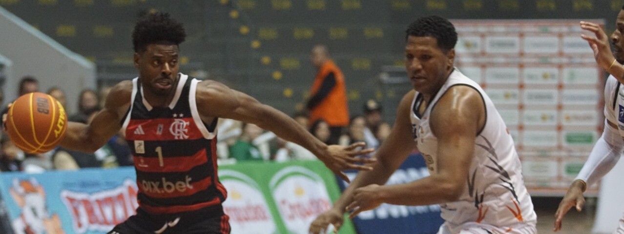Com placar elástico, FlaBasquete vence Caxias do Sul com facilidade na abertura dos playoffs do NBB