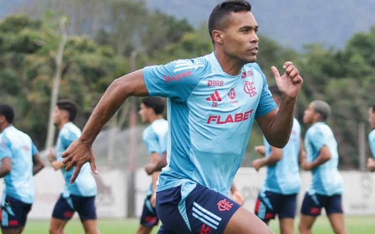 Flamengo se reapresenta de olho no confronto de ida das oitavas da Copa do Brasil