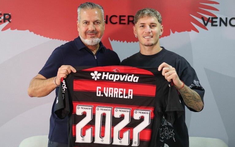 Flamengo renova contrato de Guillermo Varela até 2027