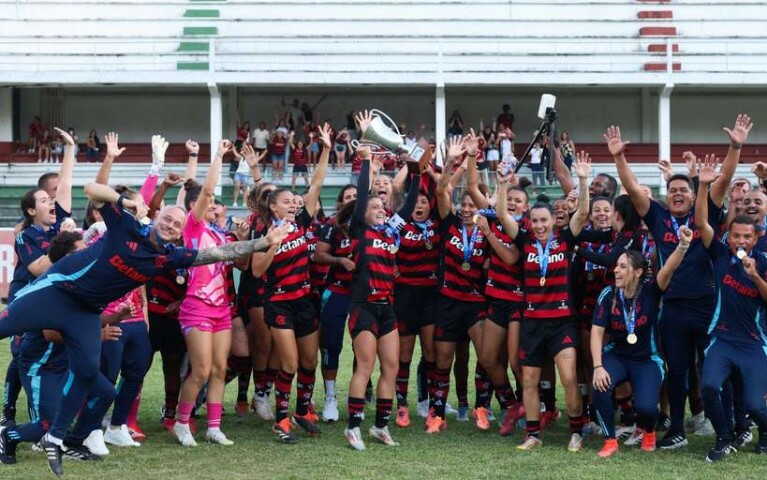 Flamengo bate o Fluminense de virada e conquista o pentacampeonato da Taça Guanabara Feminina