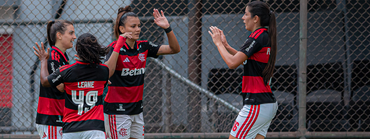 Flamengo vence o Vasco por 2 a 1 no primeiro jogo da temporada