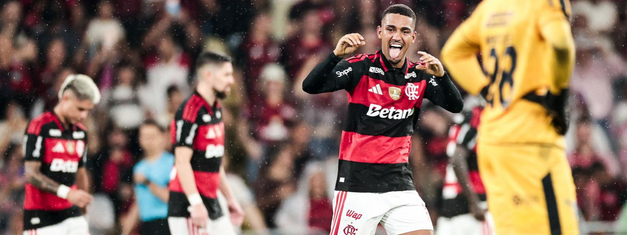 Flamengo bate o Remo no Maracanã e engata a quarta vitória consecutiva no Brasileirão