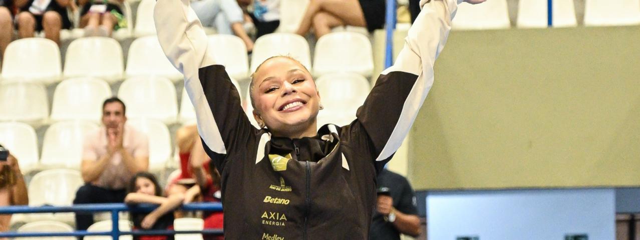 Flavia Saraiva e Larissa Machado brilham e Flamengo se destaca no Troféu Brasil