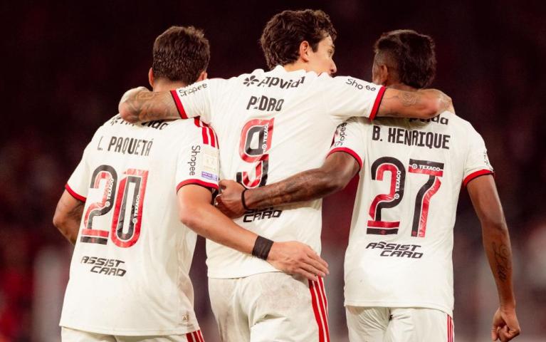 Pedro marca no fim, Fla busca empate com o Athletico-PR e amplia sequência invicta no Brasileirão