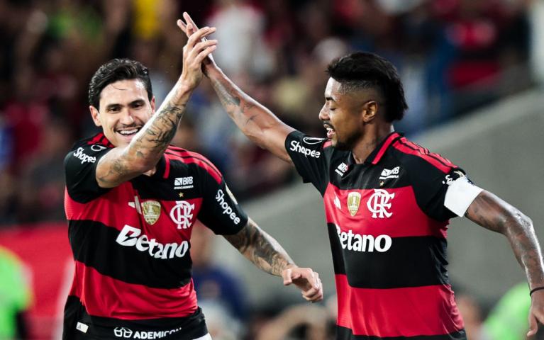 Bruno Henrique brilha, Flamengo vence o Cusco e mira melhor campanha da Libertadores