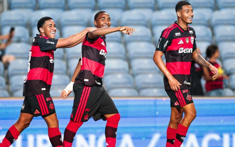 Mengão vence o Lausanne no segundo amistoso da intertemporada em Portugal