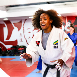 Julliana Nascimento / CRF